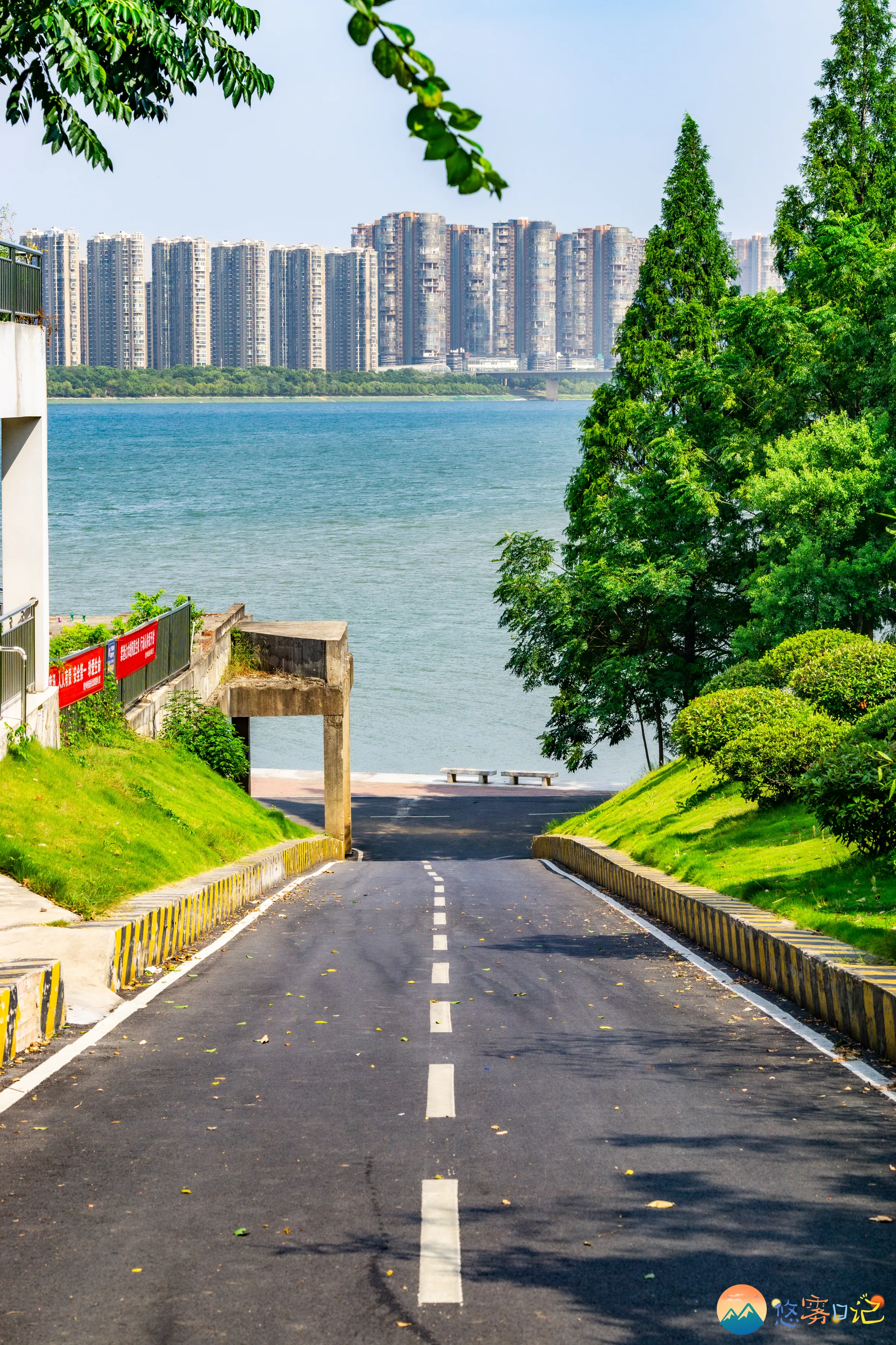 点击放大图片